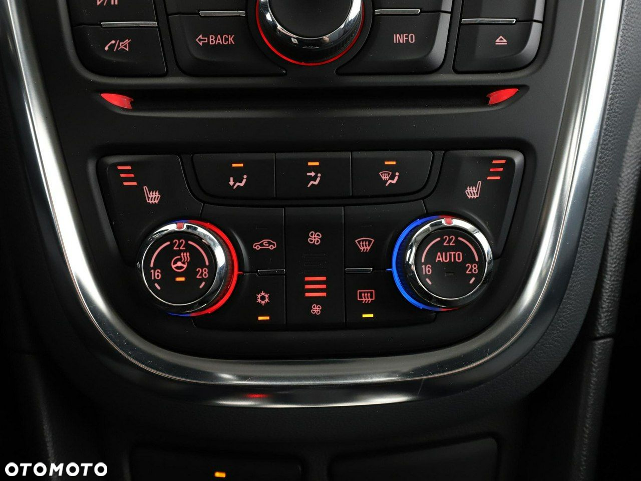 Opel Mokka 1.4 Turbo Automatik Innovation - 25