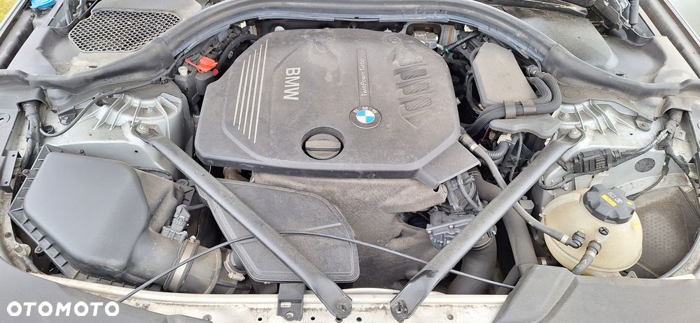 BMW Seria 5 520d Luxury Line - 11