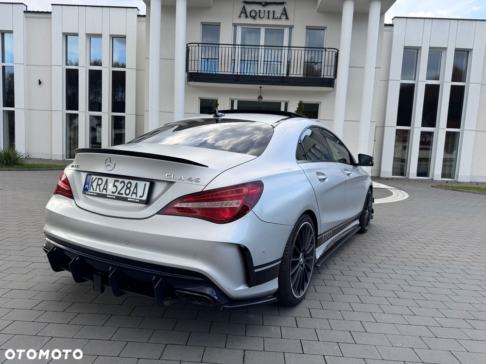Mercedes-Benz CLA AMG 45 4-Matic - 6