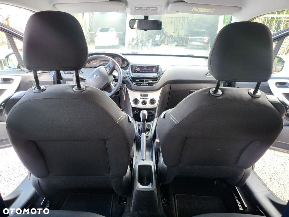 Peugeot 208 - 20