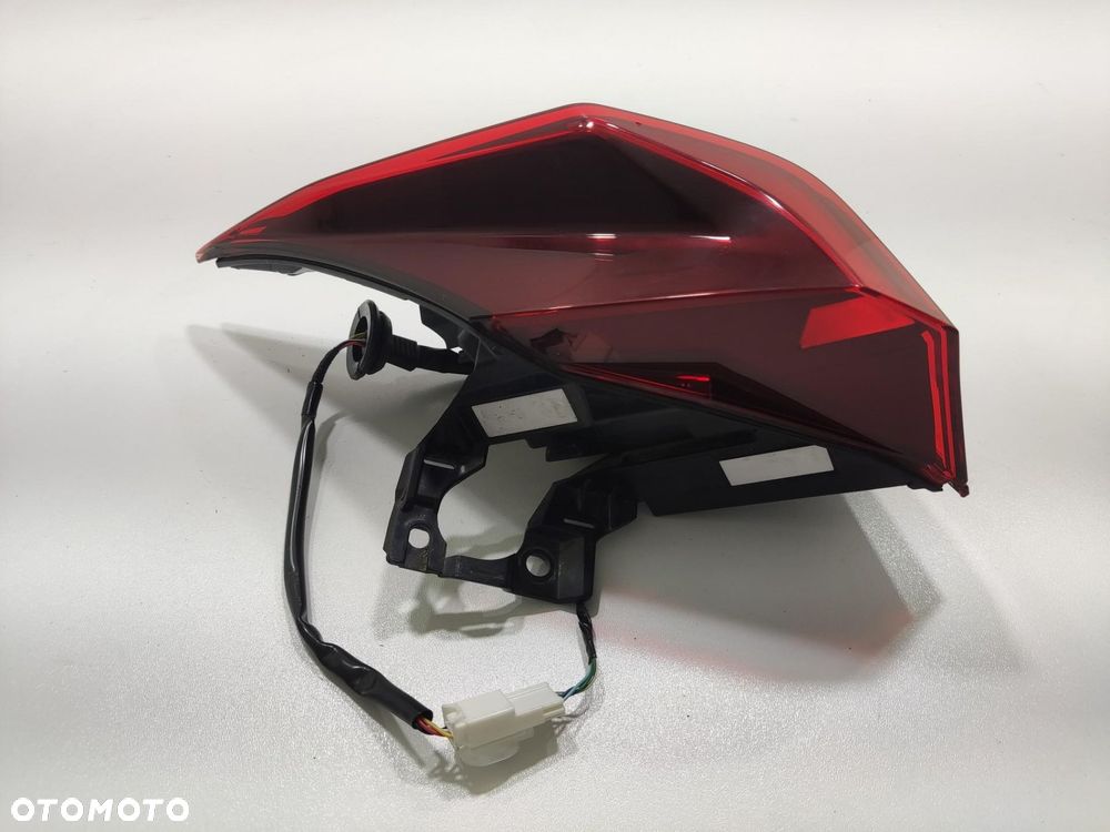 LAMPA PRAWA PRAWY TYŁ BŁOTNIKA LEXUS UX 2018-2021 EUROPA - 4