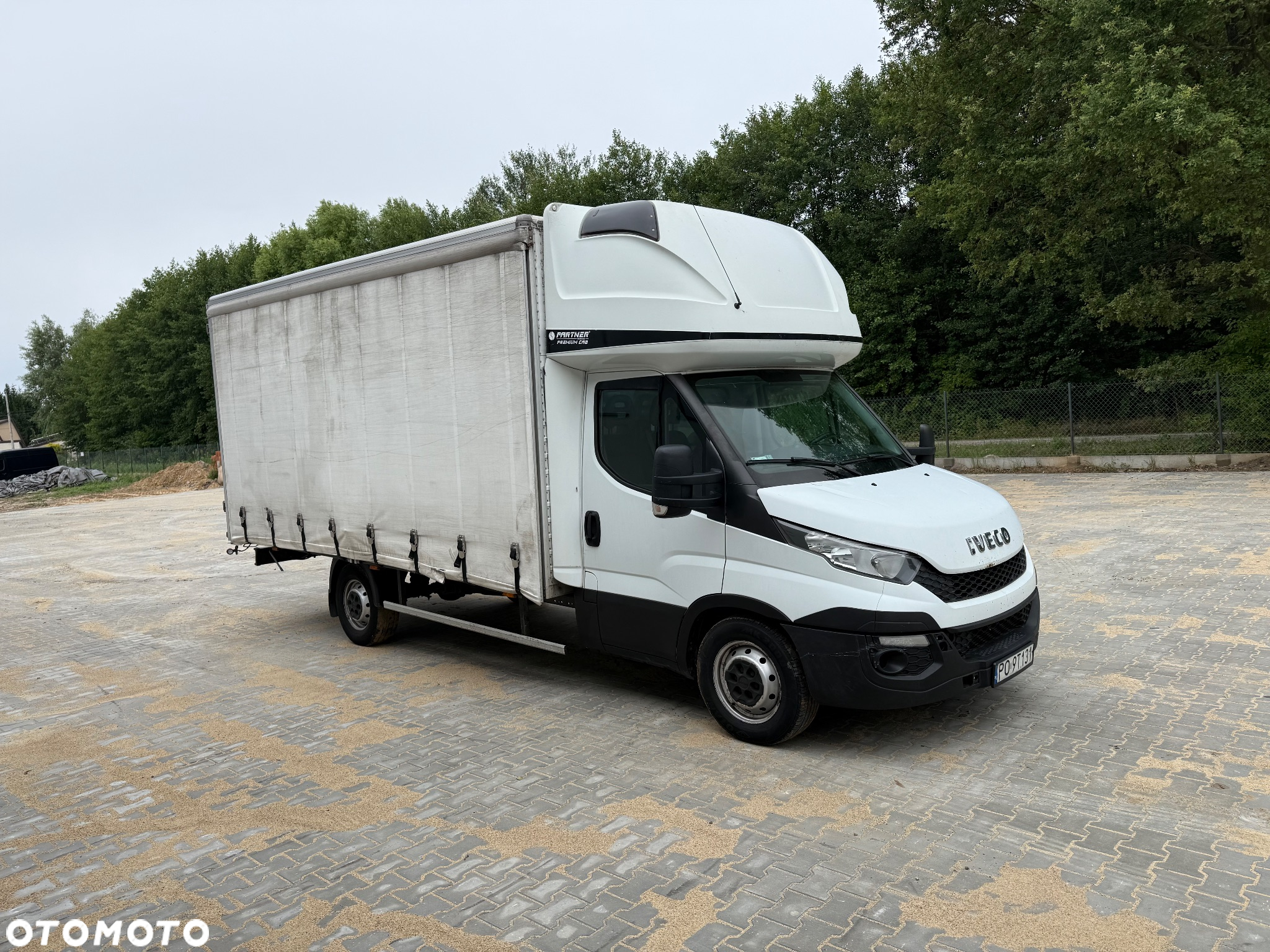 Iveco Daily winda 2,3 kontener - 4