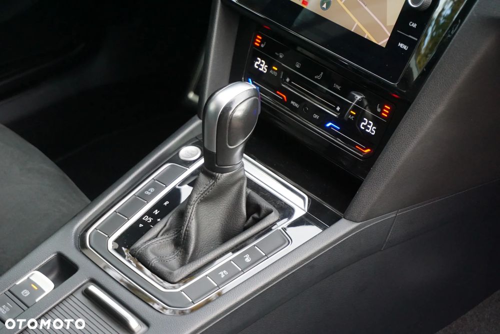 Volkswagen Arteon 2.0 TDI SCR DSG - 21
