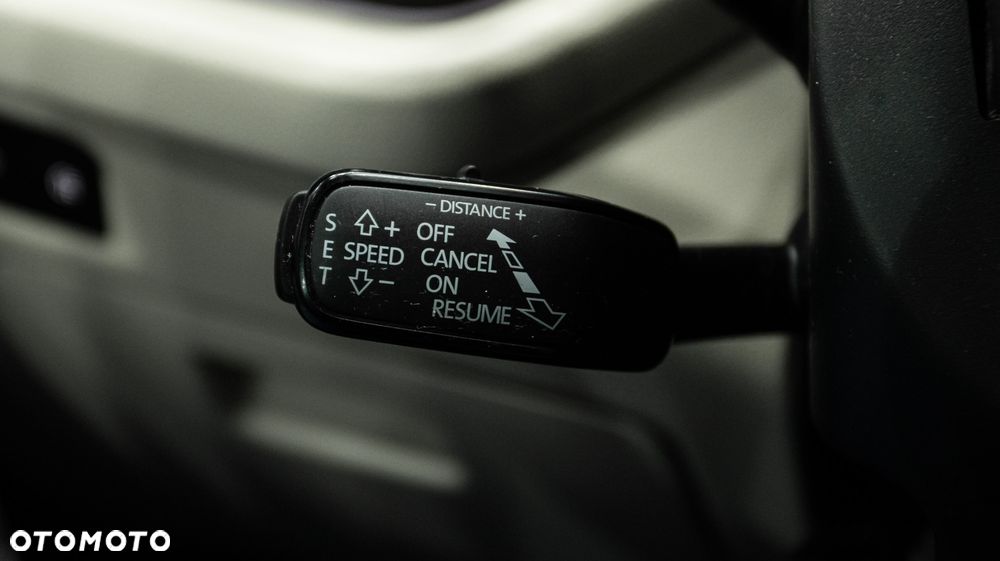 Skoda Octavia 2.0 TDI SCR Style DSG - 32