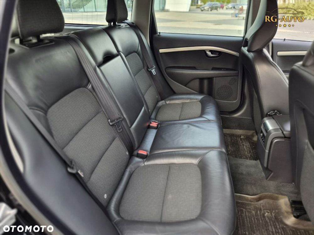 Volvo V70 - 38