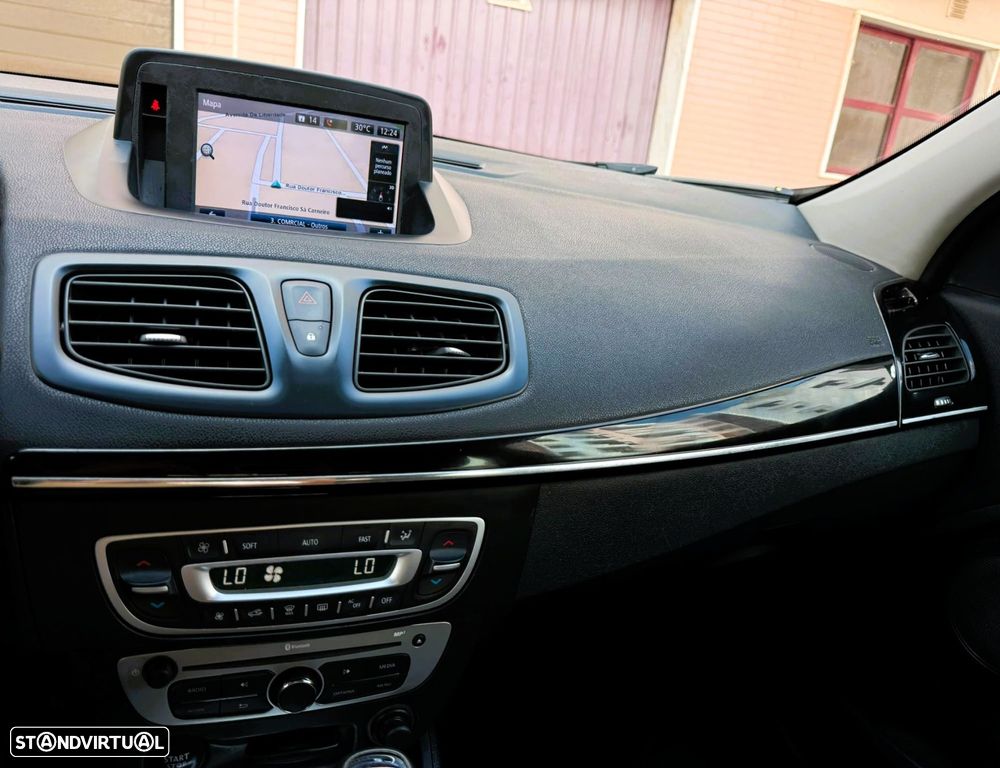 Renault Fluence 1.5 dCi Exclusive EDC - 14