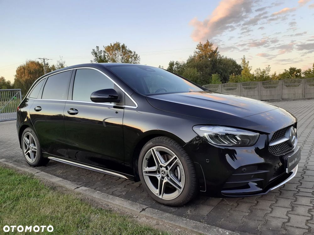 Mercedes-Benz Klasa B 200 d AMG Line 8G-DCT - 12