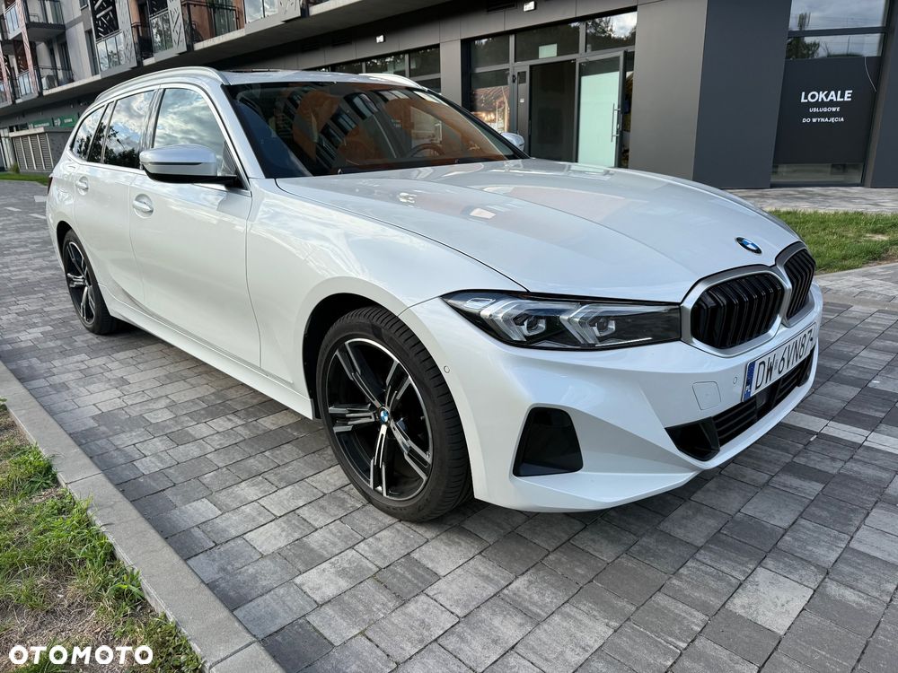 BMW Seria 3 320d xDrive Luxury Line sport - 17