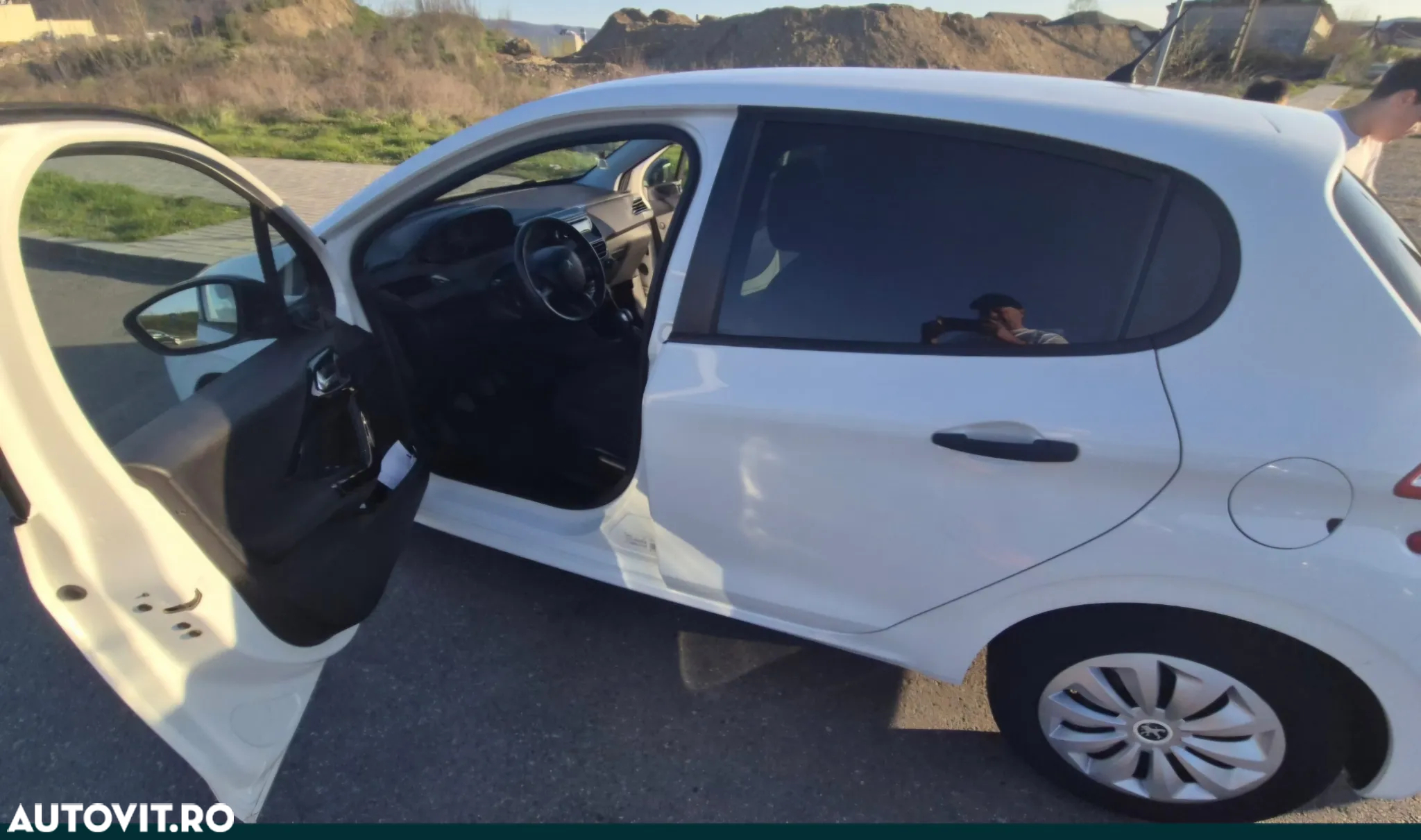 Peugeot 208 1.4 HDi FAP Access - 2