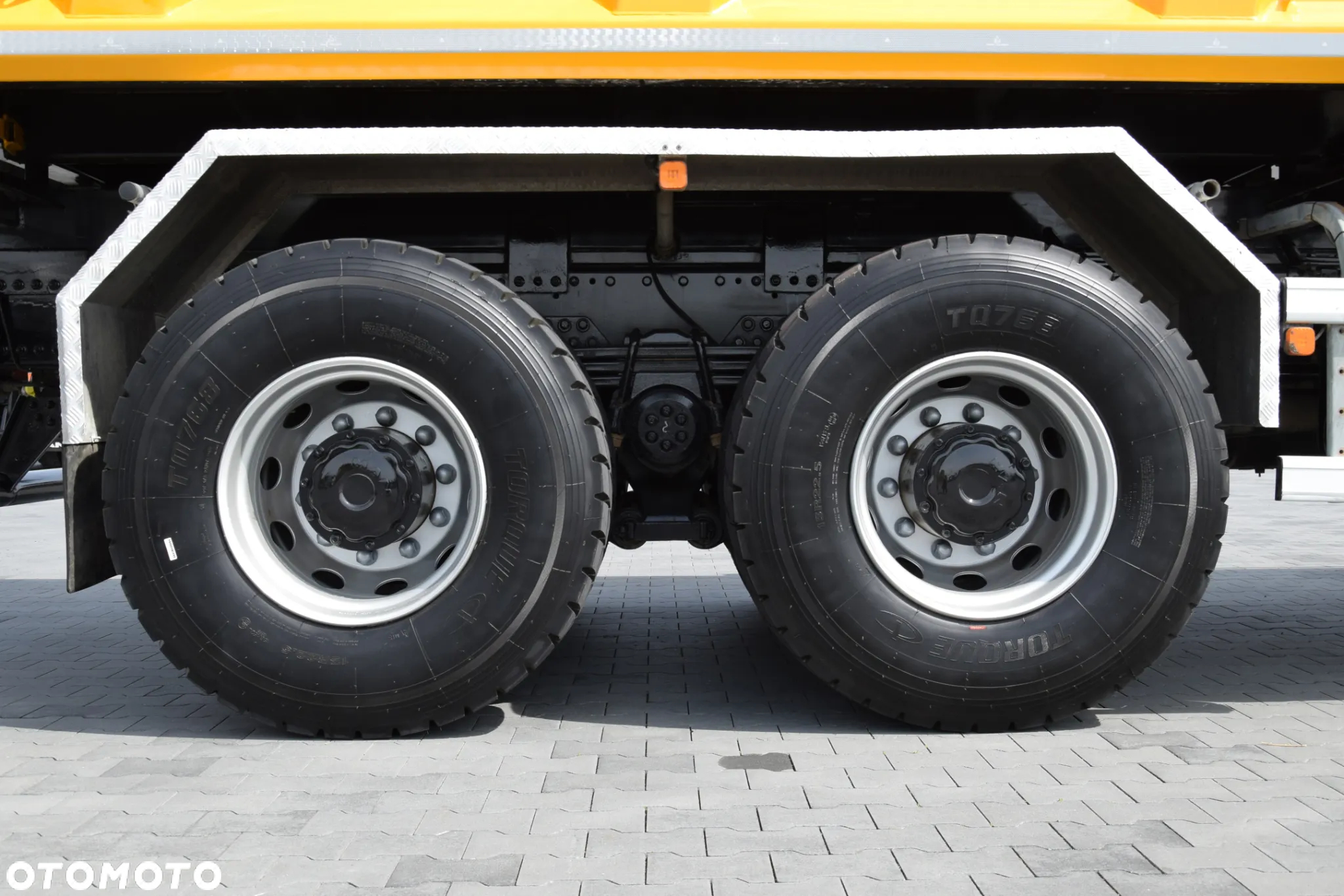 MAN TGS 26.400 / 6x4 / EURO 6 / UDT / HDS FASSI 165 / WYSUW x3 / ROTATOR / CHWYTAK / STEROWANIE RADIOWE / WZMOCNIONA RAMA / WYWROTKA / HYDROBURTA / AUTOMAT / 2017 / NOWE OPONY - 100% / NISKI PRZEBIEG / STAN IDEALNY / SPROWADZONY - 12