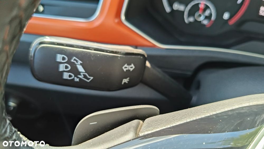 Volkswagen T-Roc 1.5 TSI OPF DSG ACTIVE - 17
