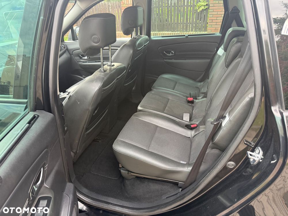 Renault Scenic - 18
