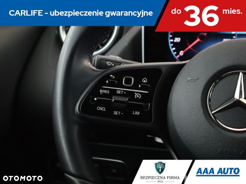 Mercedes-Benz GLA - 19