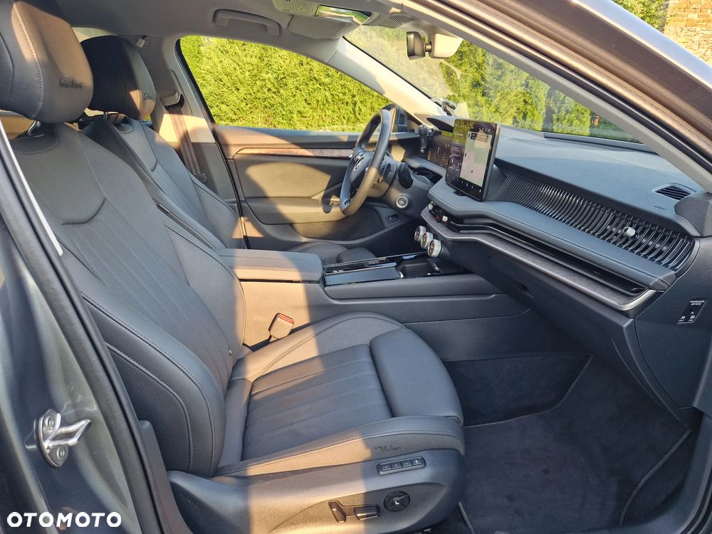 Skoda Superb 2.0 TDI SCR 4x4 L&K DSG - 33