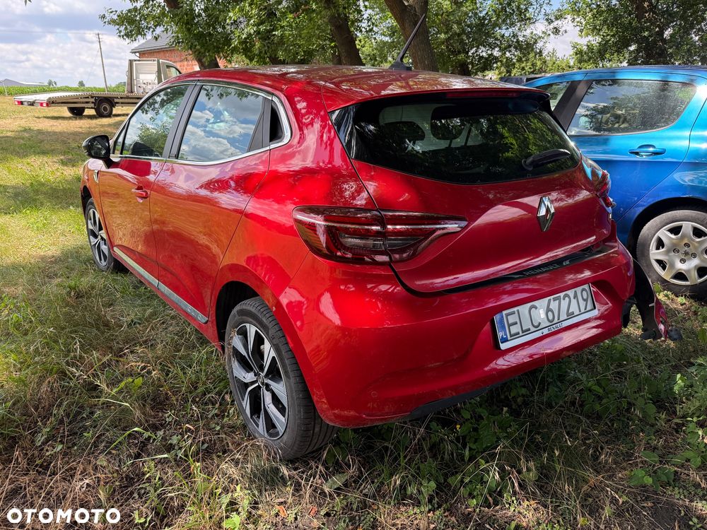 Renault Clio - 2