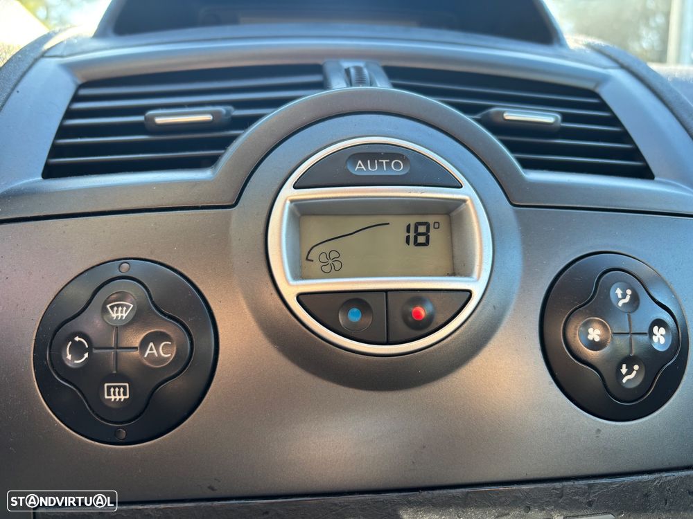 Renault Mégane Break 1.5 dCi Dynamique - 14