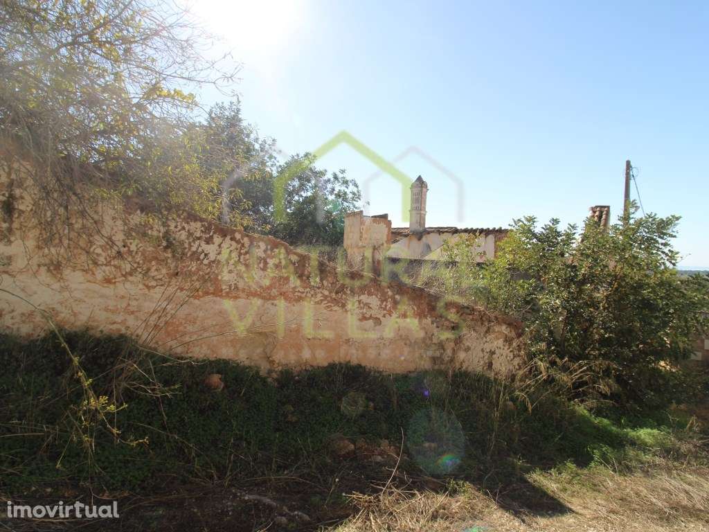 Terreno com Ruína e Vista Mar Panorâmica em São Sebastião, Loulé - Grande imagem: 3/10