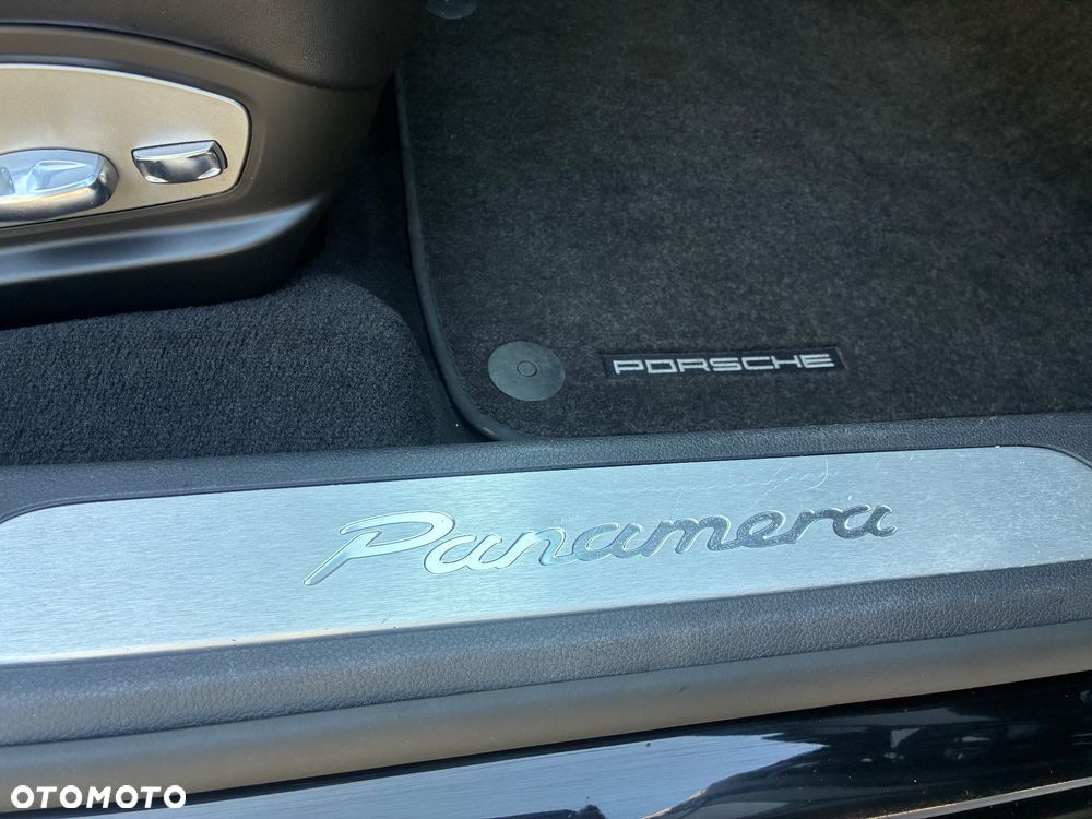 Porsche Panamera Diesel - 25