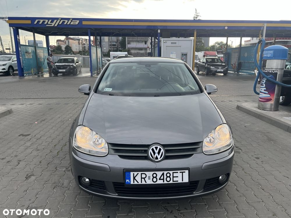 Volkswagen Golf 1.6 Trendline - 2