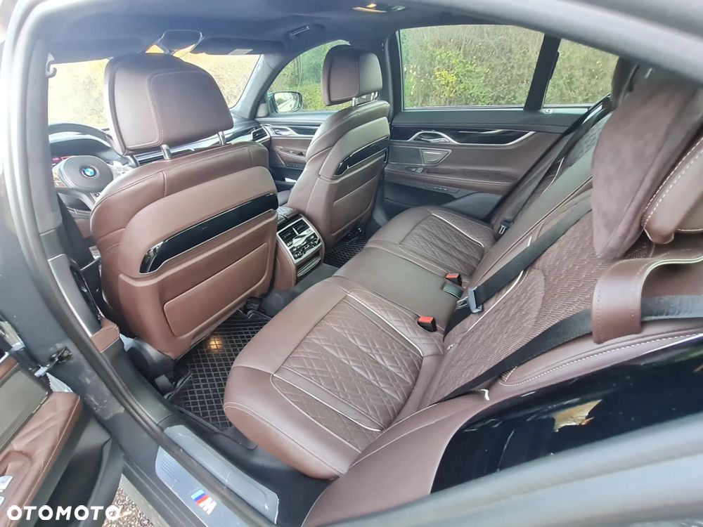BMW Seria 7 750d xDrive - 9