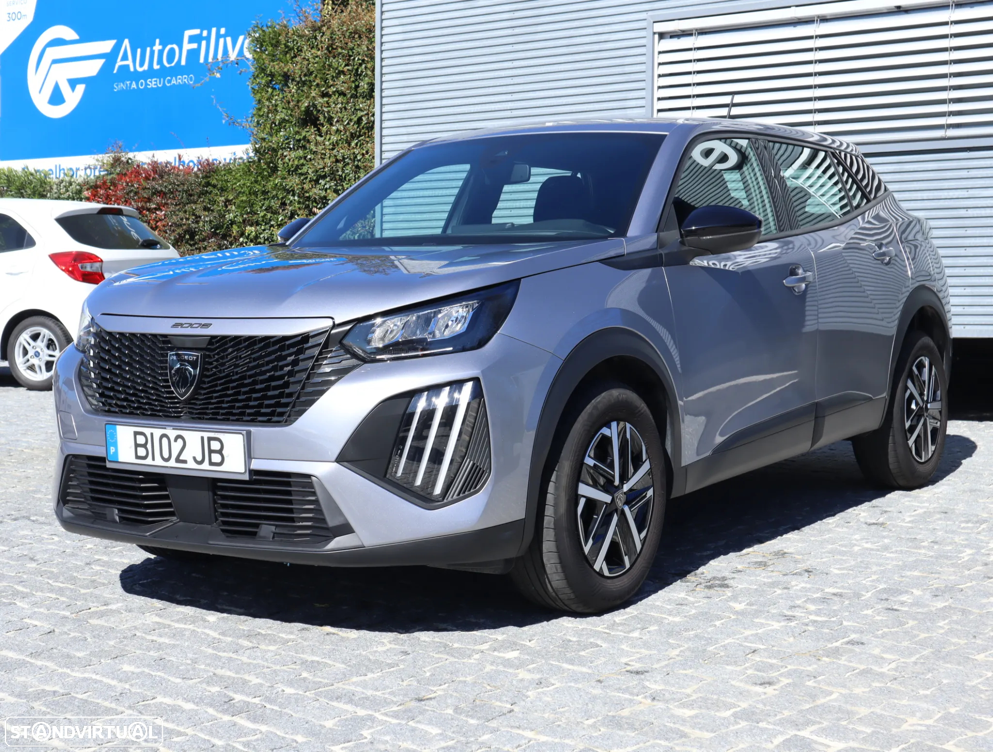 Peugeot 2008 1.2 PureTech Active - 8