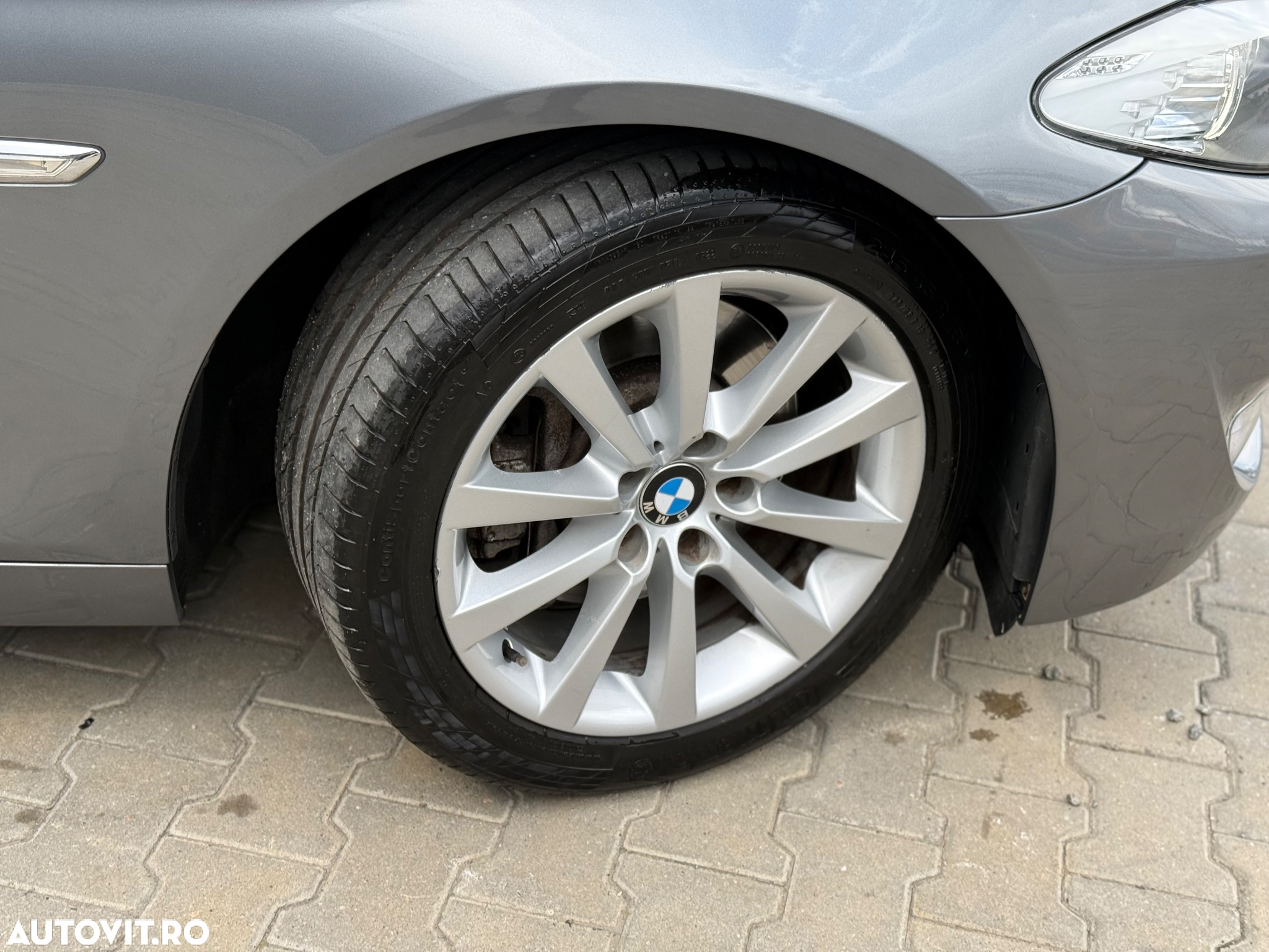 BMW Seria 5 525d Touring Aut. - 37