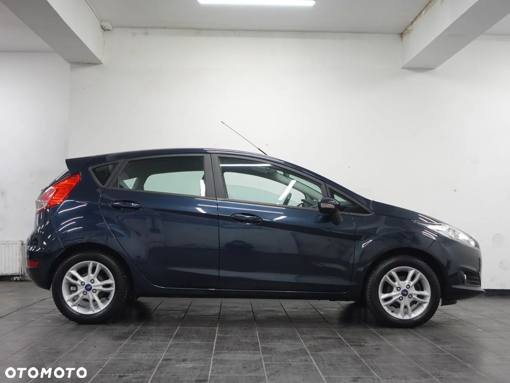 Ford Fiesta 1.0 Celebration - 10