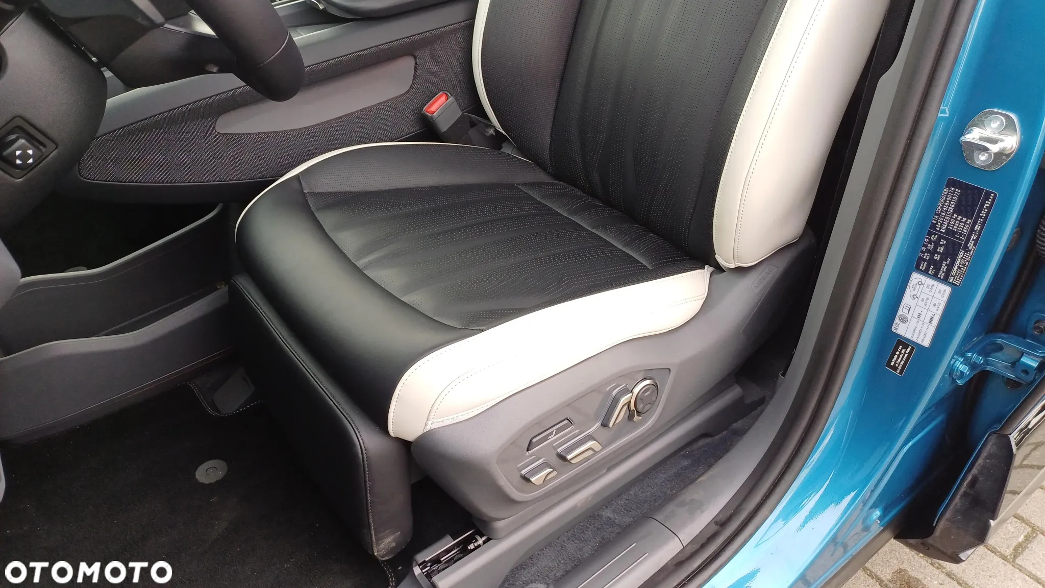 Kia EV9 99.8kWh GT-Line AWD - 11