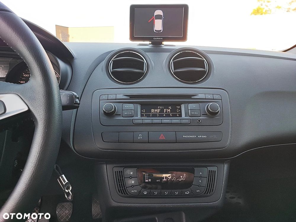 Seat Ibiza SC 1.4 16V Style - 18