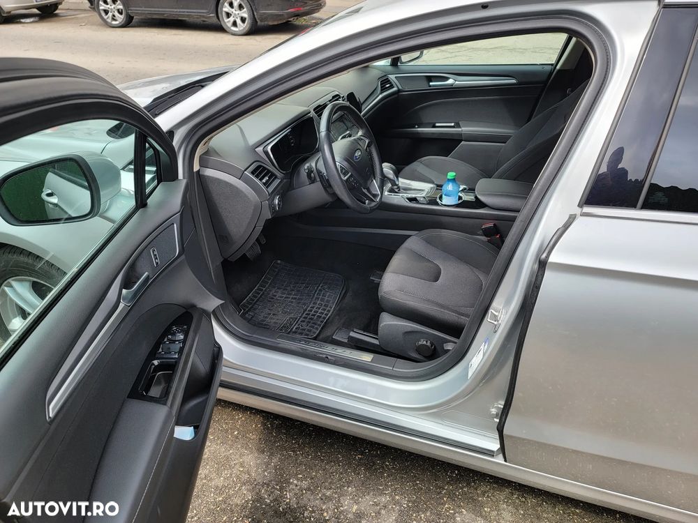 Ford Mondeo 2.0 TDCi Powershift - 3