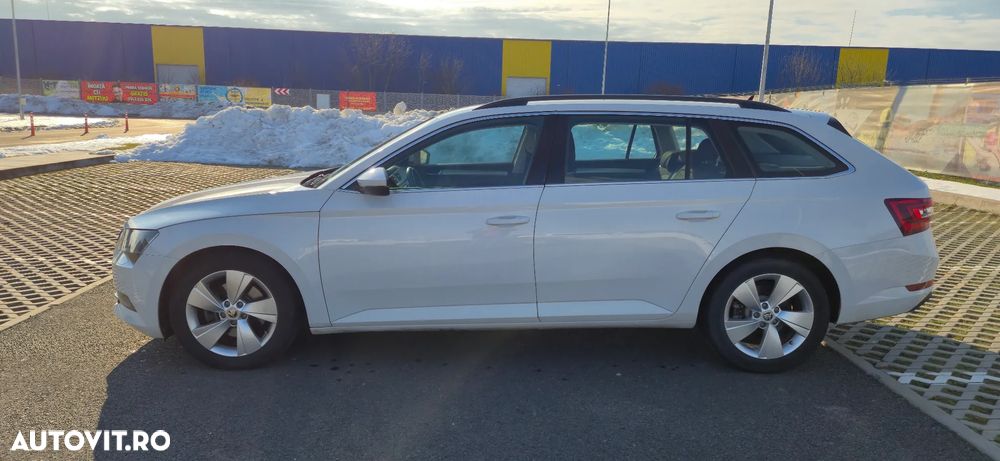 Skoda Superb 2.0 TDI DSG 4X4 Style - 27