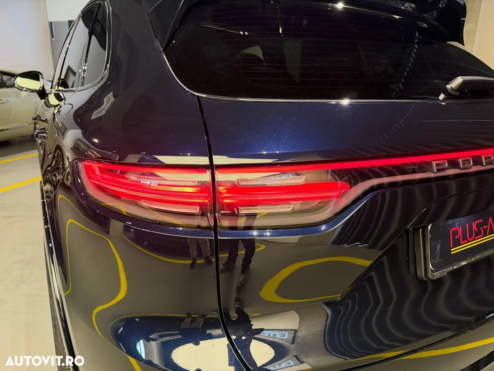 Porsche Cayenne E-Hybrid Tiptronic S Platinum Edition - 12