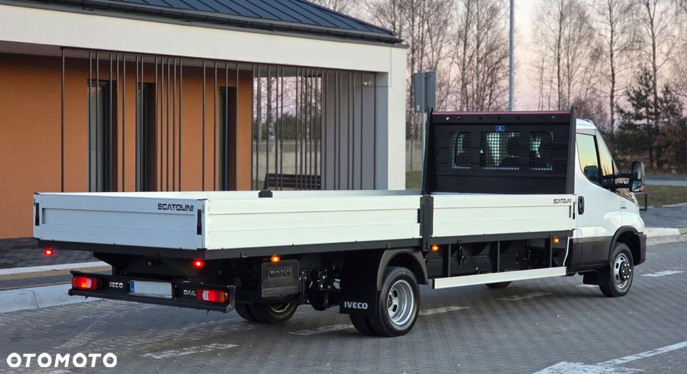 Iveco ❗️❗️DAILY 3.0 180KM MAXI 50C18 JAK NOWY ❗️❗️NOWY MODEL / SKRZYNIA OTWARTA SCATOLINI / 3500KG HAK / PIERWSZY WŁASCICIEL / NAVI / KAMERA COFANIA / FULL LED / TEMPOMAT AKTYWNY / BLIŹNIAKI / BURTY ALUMINIOWE / WERSJA WZMOCNIONA / FULL OPCJA / SERWIS ASO / SALON POLSKA / 35C15 50C15 35C18❗❗ JAK Z SALONU - NOWY -❗❗ - 4