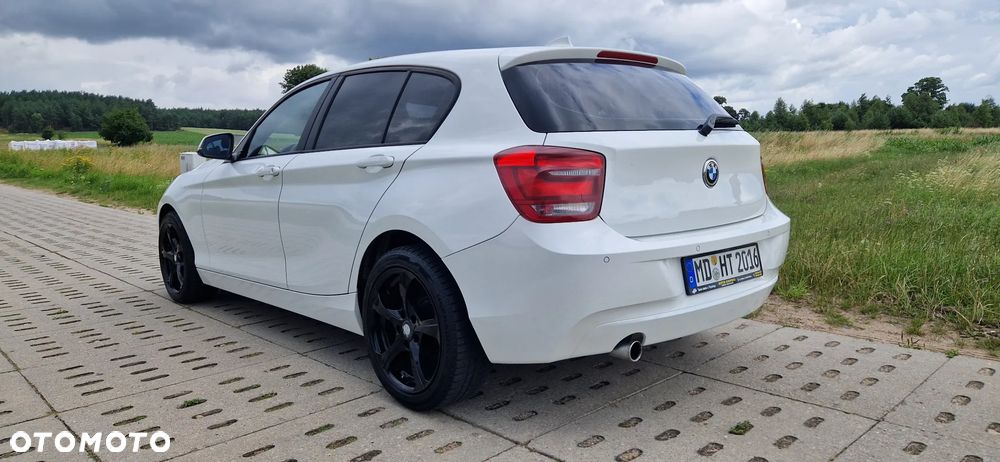 BMW Seria 1 116i - 19