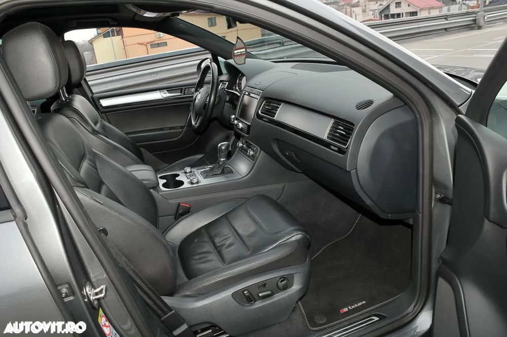 Volkswagen Touareg - 4