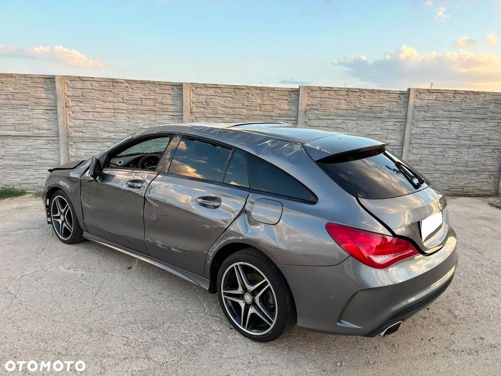 Mercedes-Benz CLA 200 d 7G-DCT AMG Line - 38