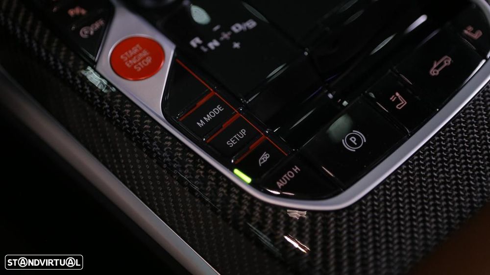 BMW M4 Competition xDrive - 22