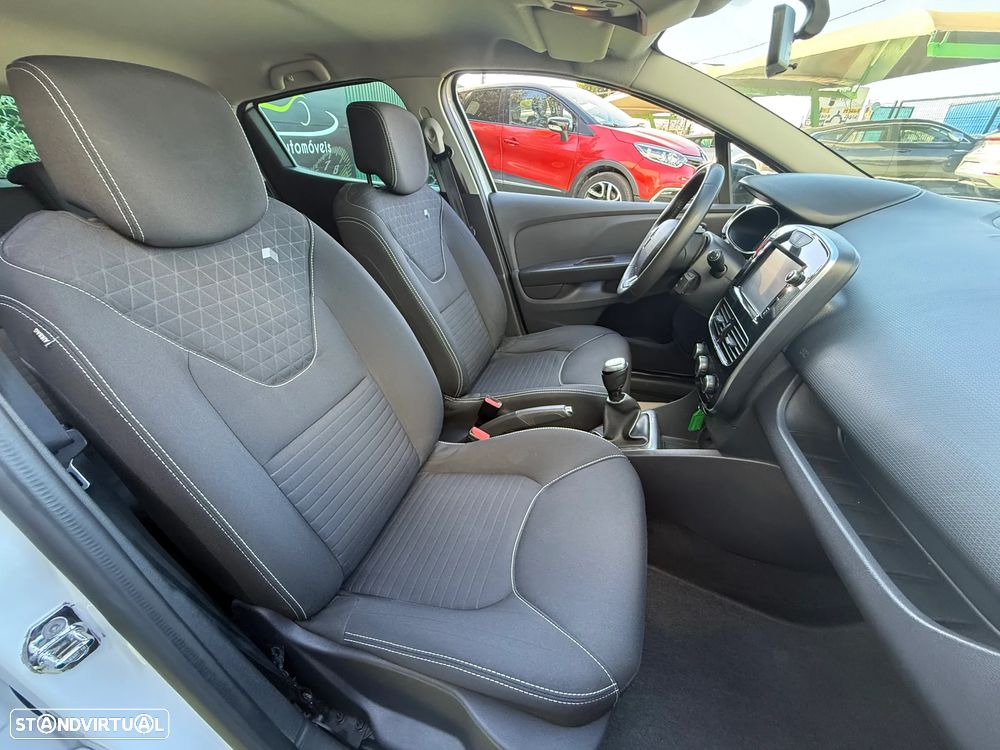 Renault Clio 0.9 TCe Limited Edition - 23