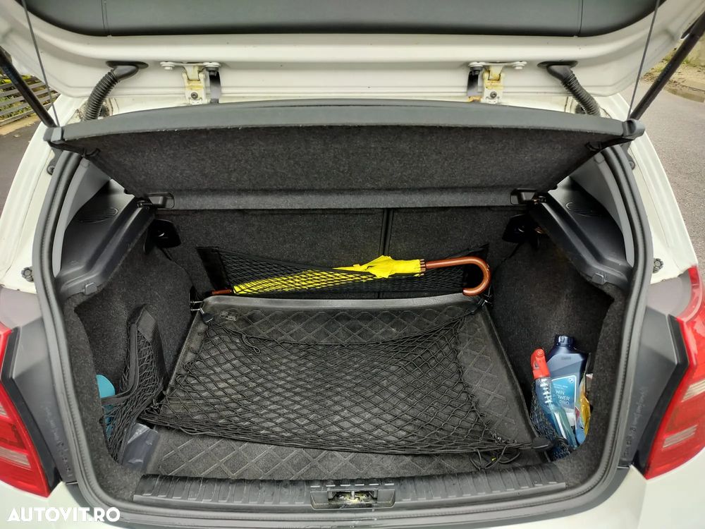 BMW Seria 1 120d DPF - 8