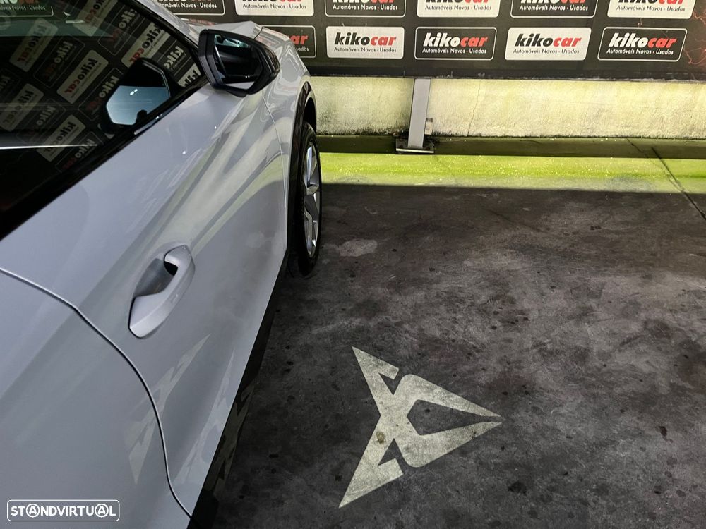 Cupra Formentor 1.4 e-Hybrid DSG - 11