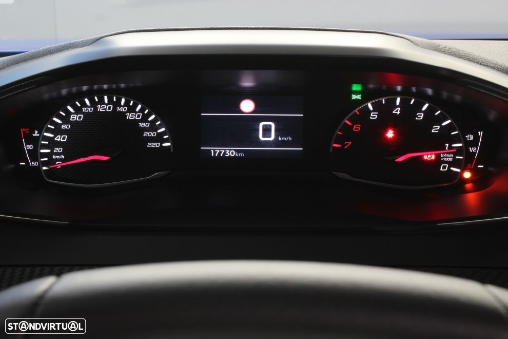 Peugeot 2008 1.2 PureTech Active Pack - 14