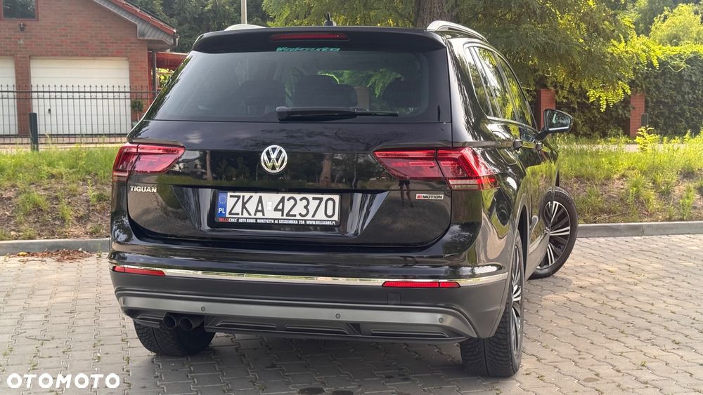 Volkswagen Tiguan 2.0 TDI SCR 4MOTION DSG Highline - 27