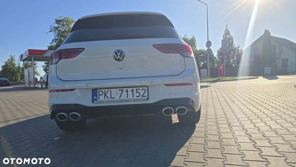 Volkswagen Golf - 8