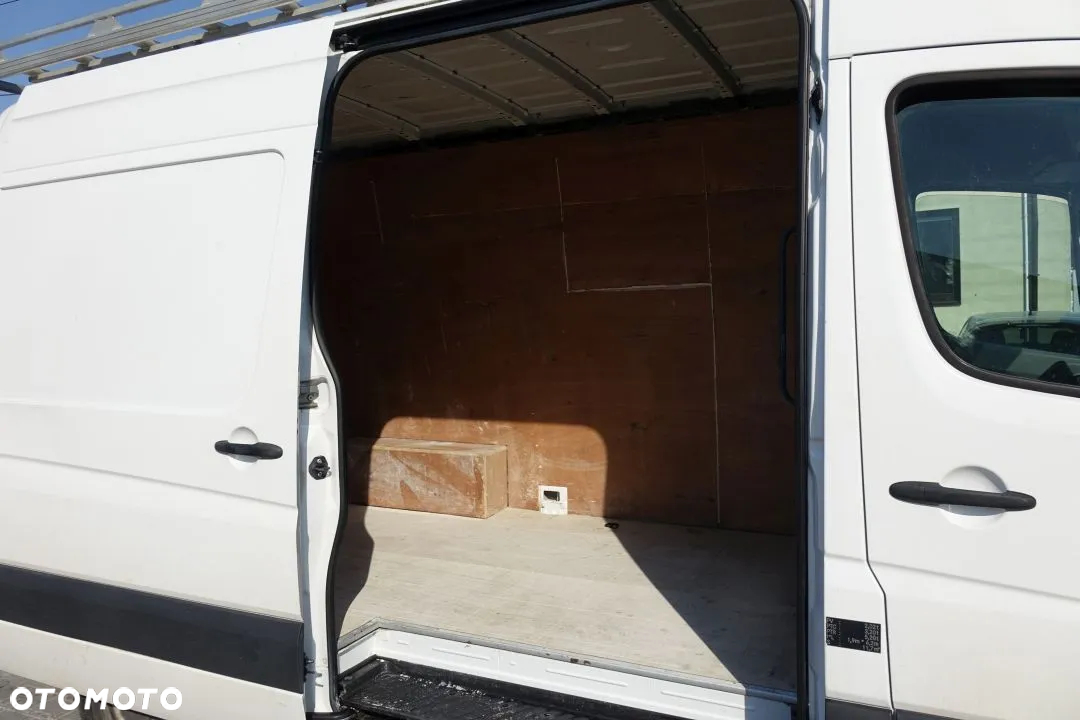 Volkswagen CRAFTER / L2H2 FURGON / BLASZAK / 2.0 / 136KM / BAGAŻNIK DACHOWY - 14