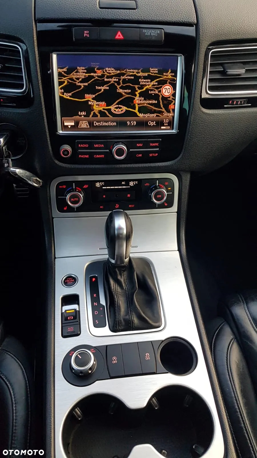 Volkswagen Touareg - 27