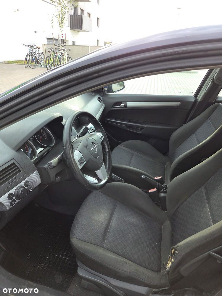 Opel Astra 2.0 T Sport - 9