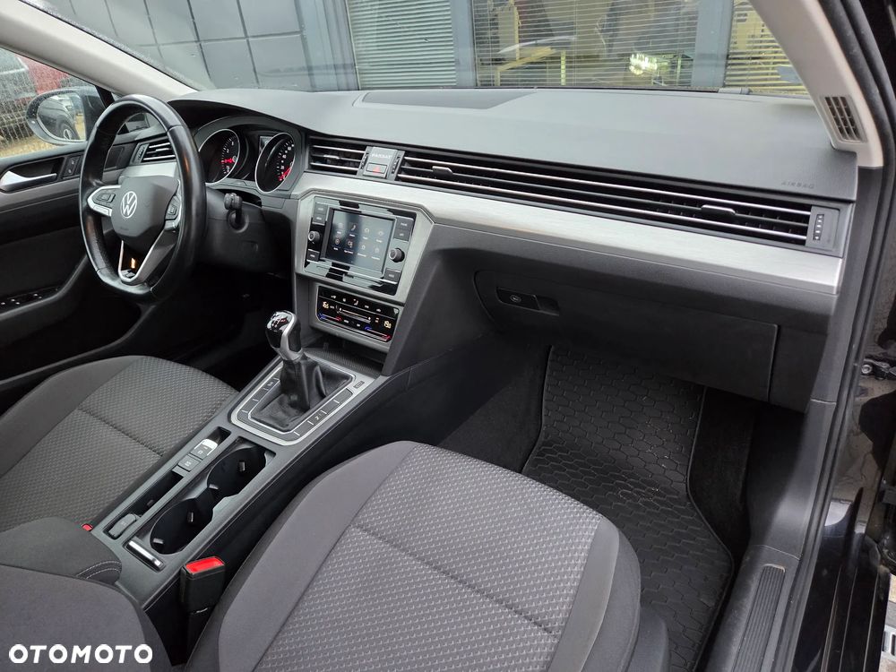 Volkswagen Passat 1.5 TSI EVO Business - 29