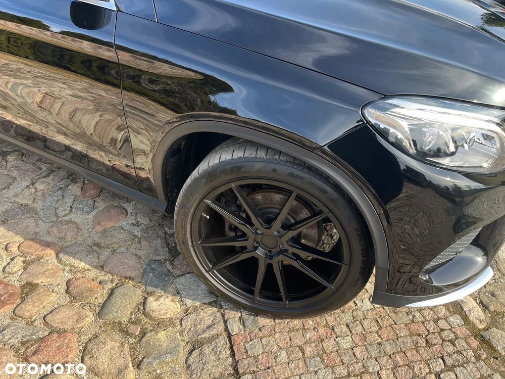 Mercedes-Benz GLE - 24