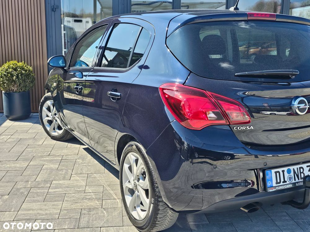 Opel Corsa 1.4 16V Cosmo - 35