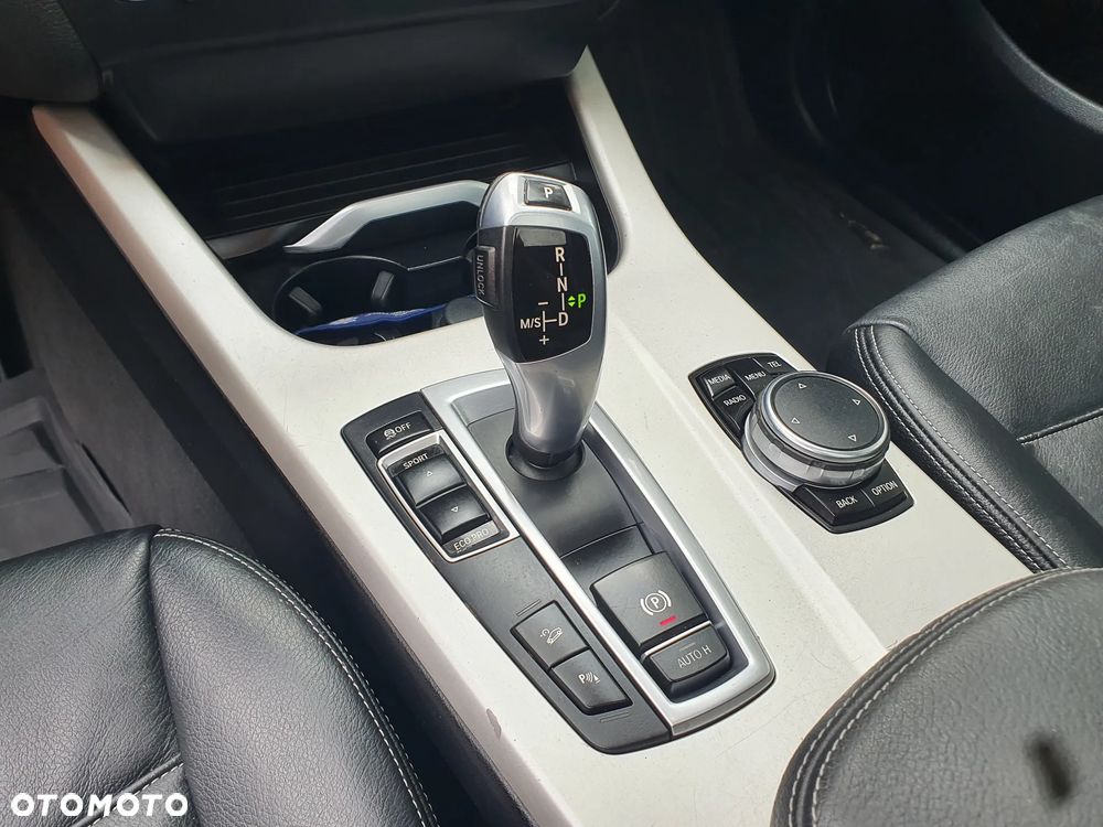BMW X3 xDrive20d Business Edition - 17